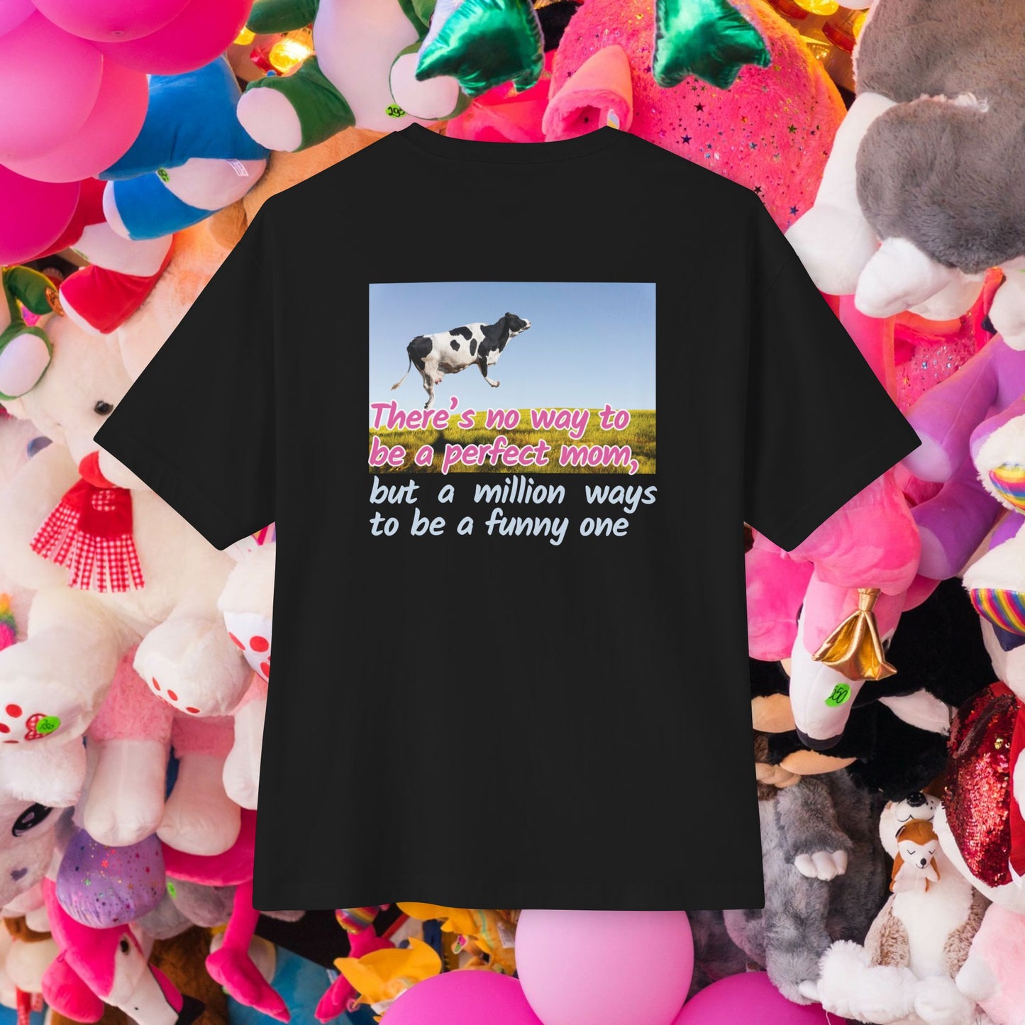 Back view of unisex oversized "There's no way to be a perfect mom" black t-shirt - unique fashion tops - cool mom, funny quote, moo, cow - Motherhood, Mother's day - Front and Back Print - Oh Mine Words.
